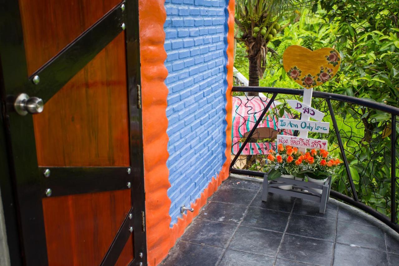Is Am O Chiang Mai Resort San Sai Exterior photo